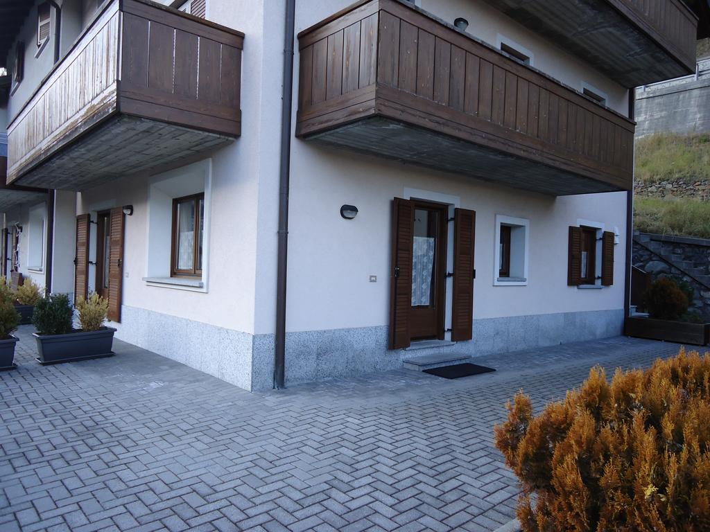 Apartamento Casa Grazia Isolaccia Habitación foto