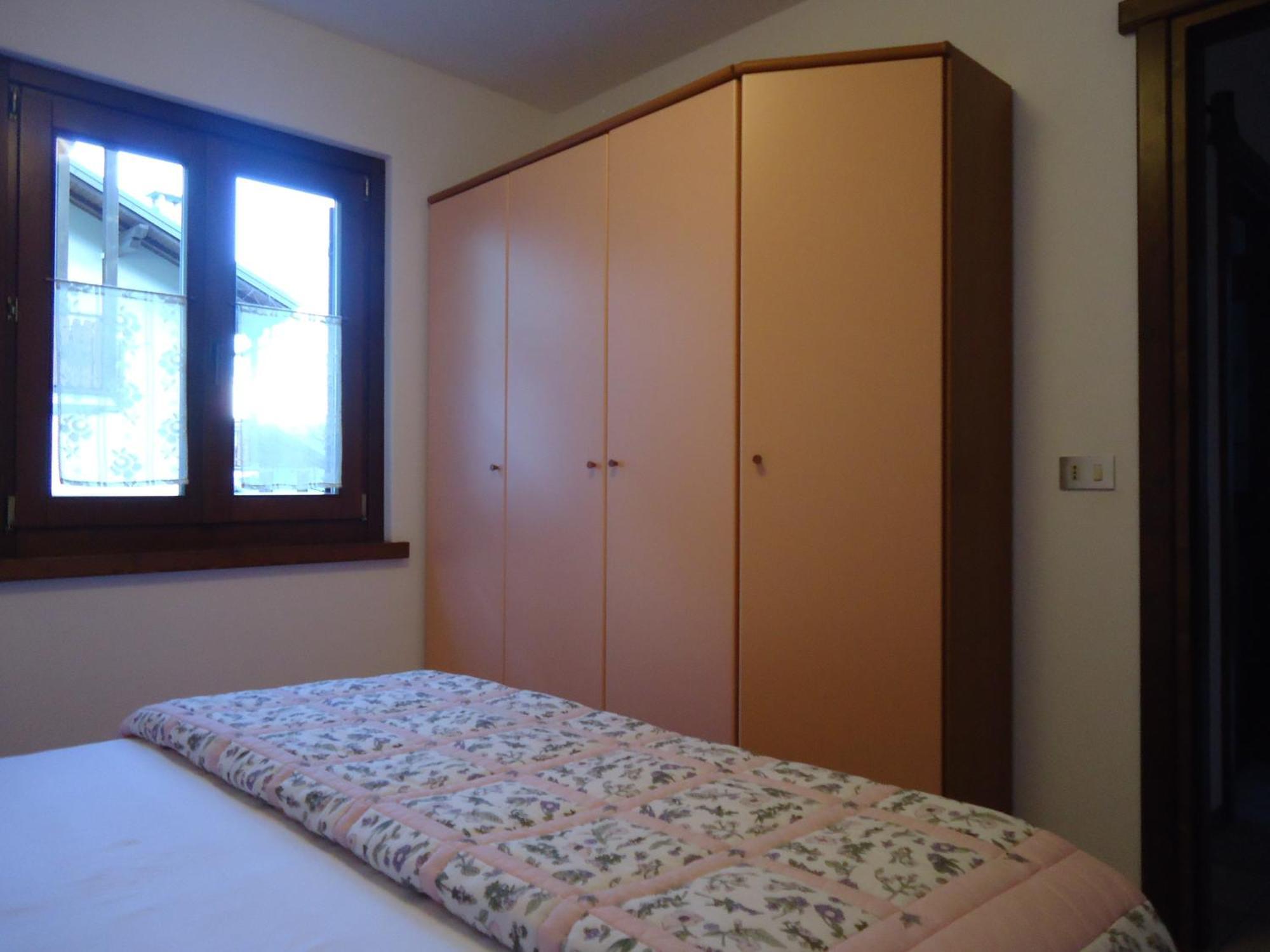 Apartamento Casa Grazia Isolaccia Habitación foto
