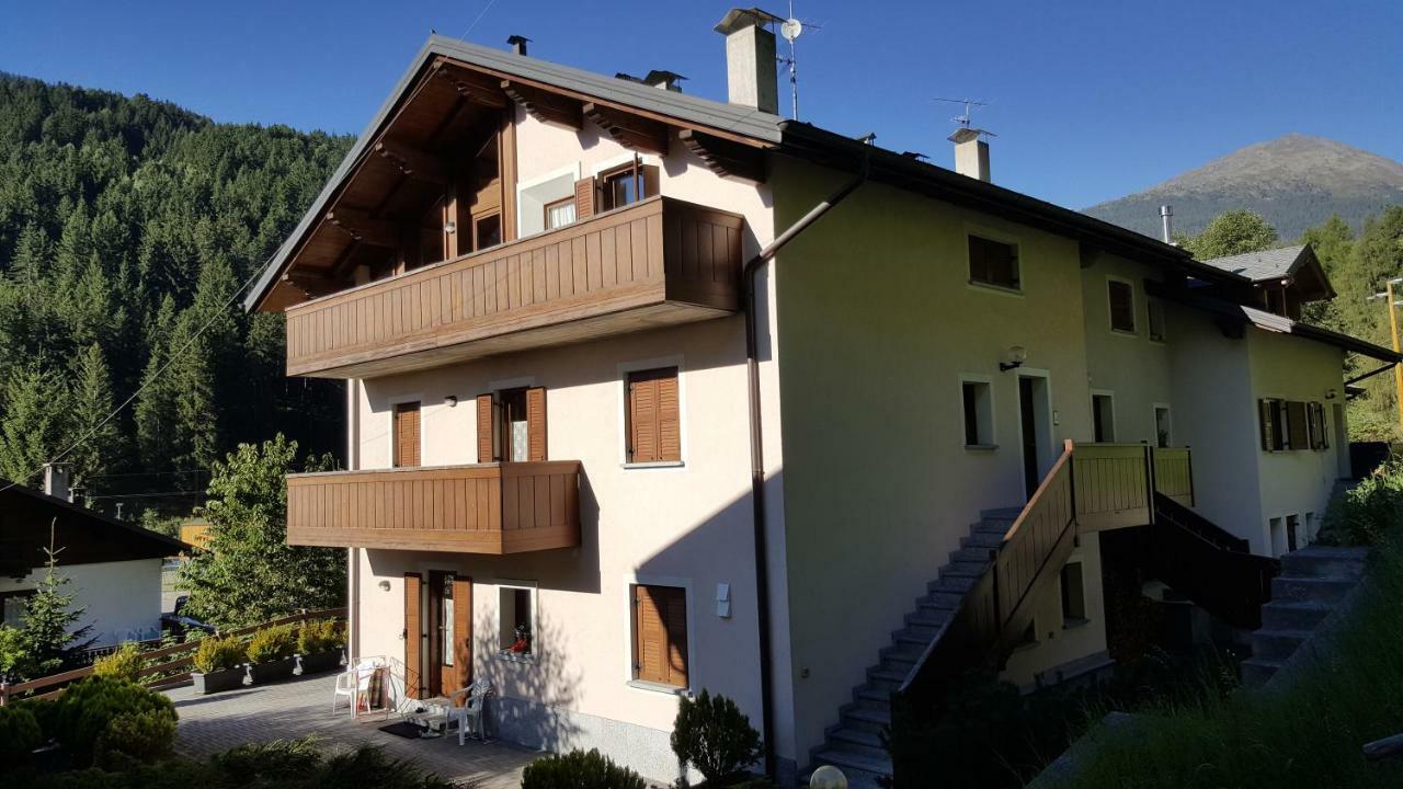 Apartamento Casa Grazia Isolaccia Exterior foto