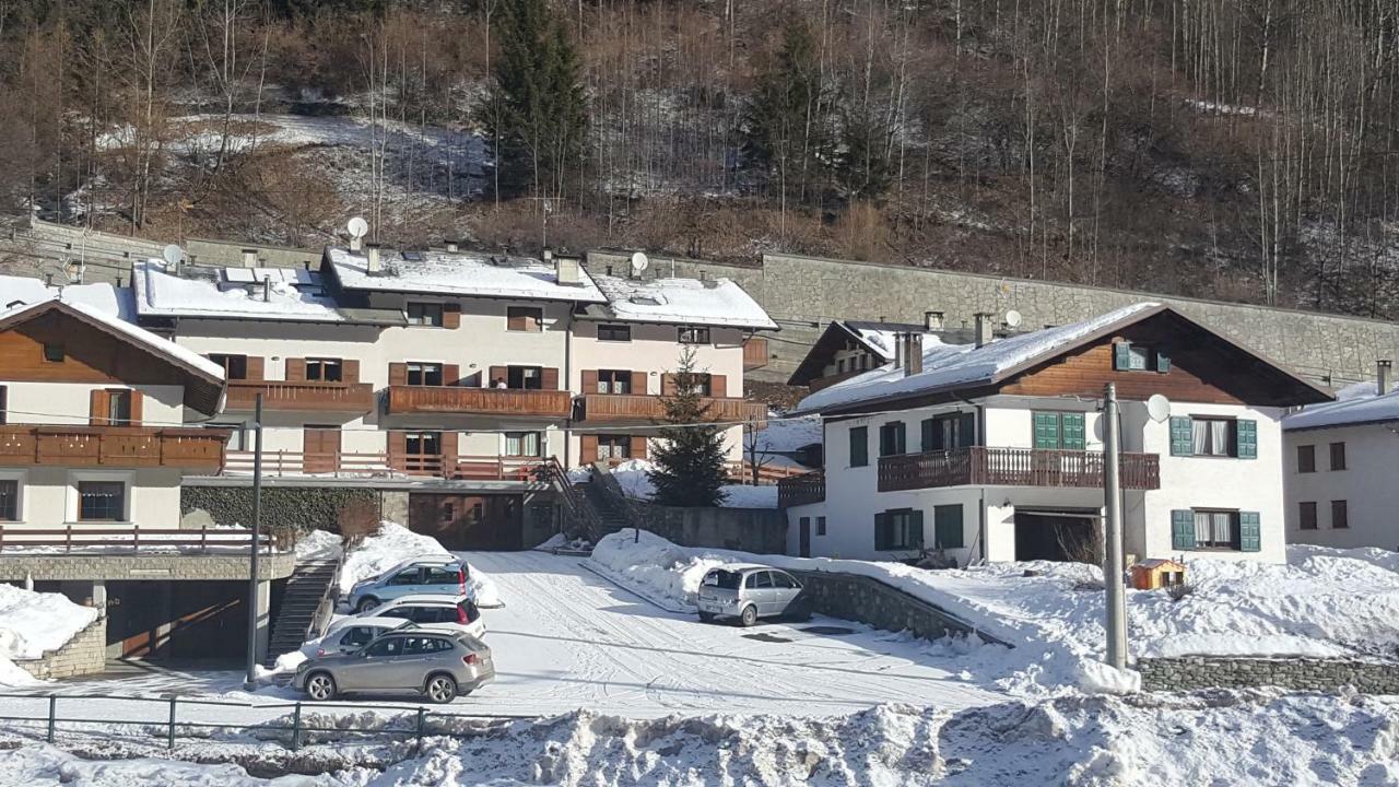 Apartamento Casa Grazia Isolaccia Exterior foto