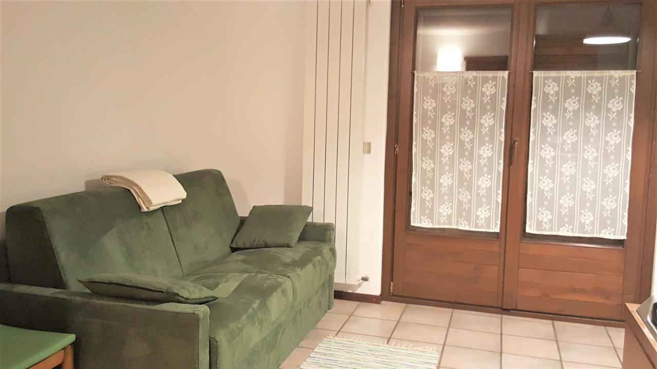 Apartamento Casa Grazia Isolaccia Exterior foto
