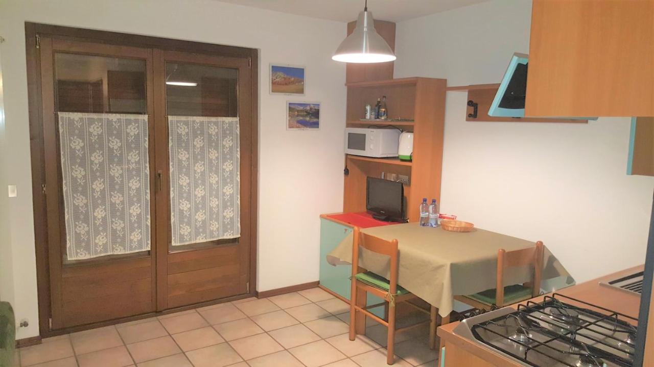 Apartamento Casa Grazia Isolaccia Exterior foto